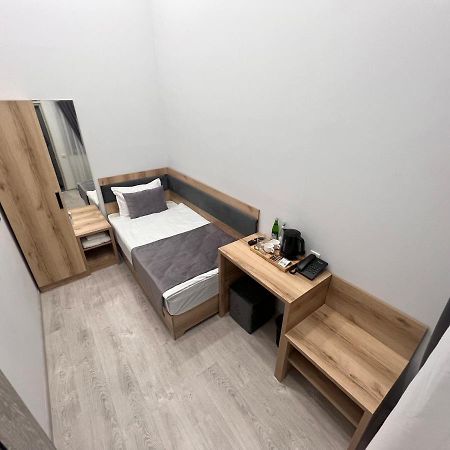 Rever Hotel Taszkent Zewnętrze zdjęcie