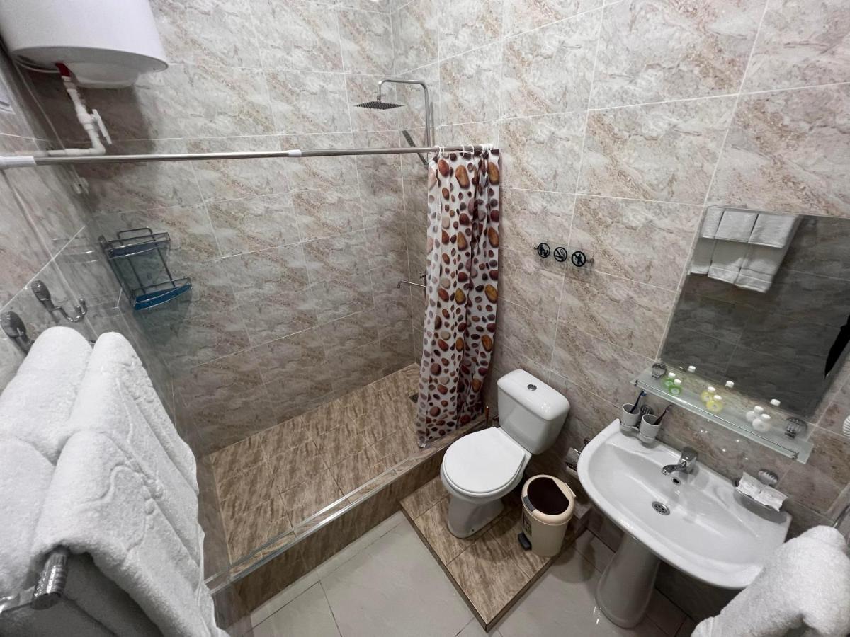 Rever Hotel Taszkent Zewnętrze zdjęcie